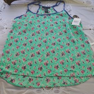 💐Wishful Park high low racer back tank 💐